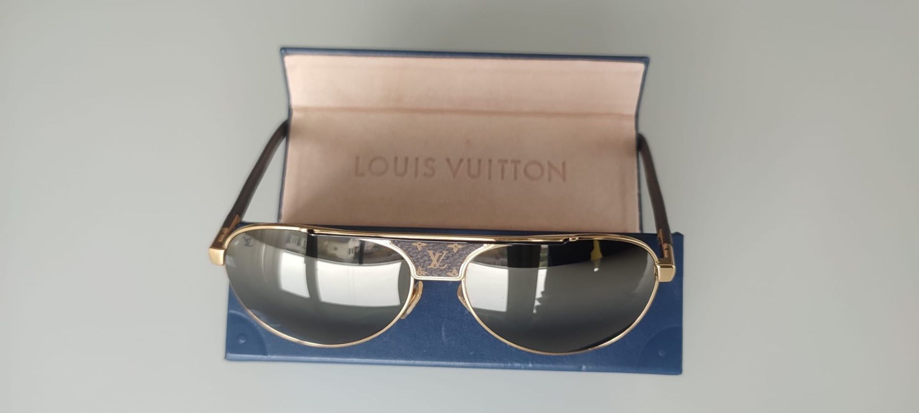 Louis Vuitton Occhiali & Lenti: Original Louis Vuitton Damen-Sonnenbrille – Nuovo (secondo la descrizione) da Reinach BL venduto da Biggi71