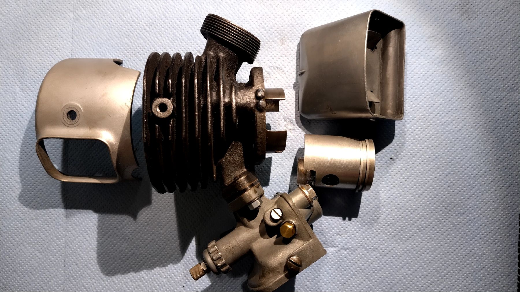 Parti ricambio per ciclomotori: Original Sachs 50/3+4 Zylindersatz – Usato da Adliswil venduto da freigeister 2