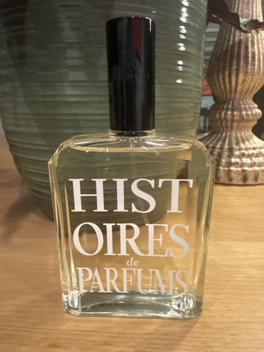 Parfum & Eau de Toilette: Parfum Histoires de Parfums 1826 Original Zustand – Gebraucht aus Euthal von Ohhhhlala