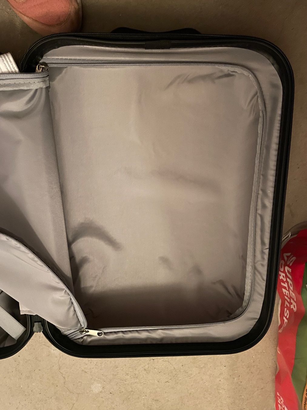 Disney Valigie: Valise Disney princesse robuste – Usato da Martigny venduto da mim_lk7x 4