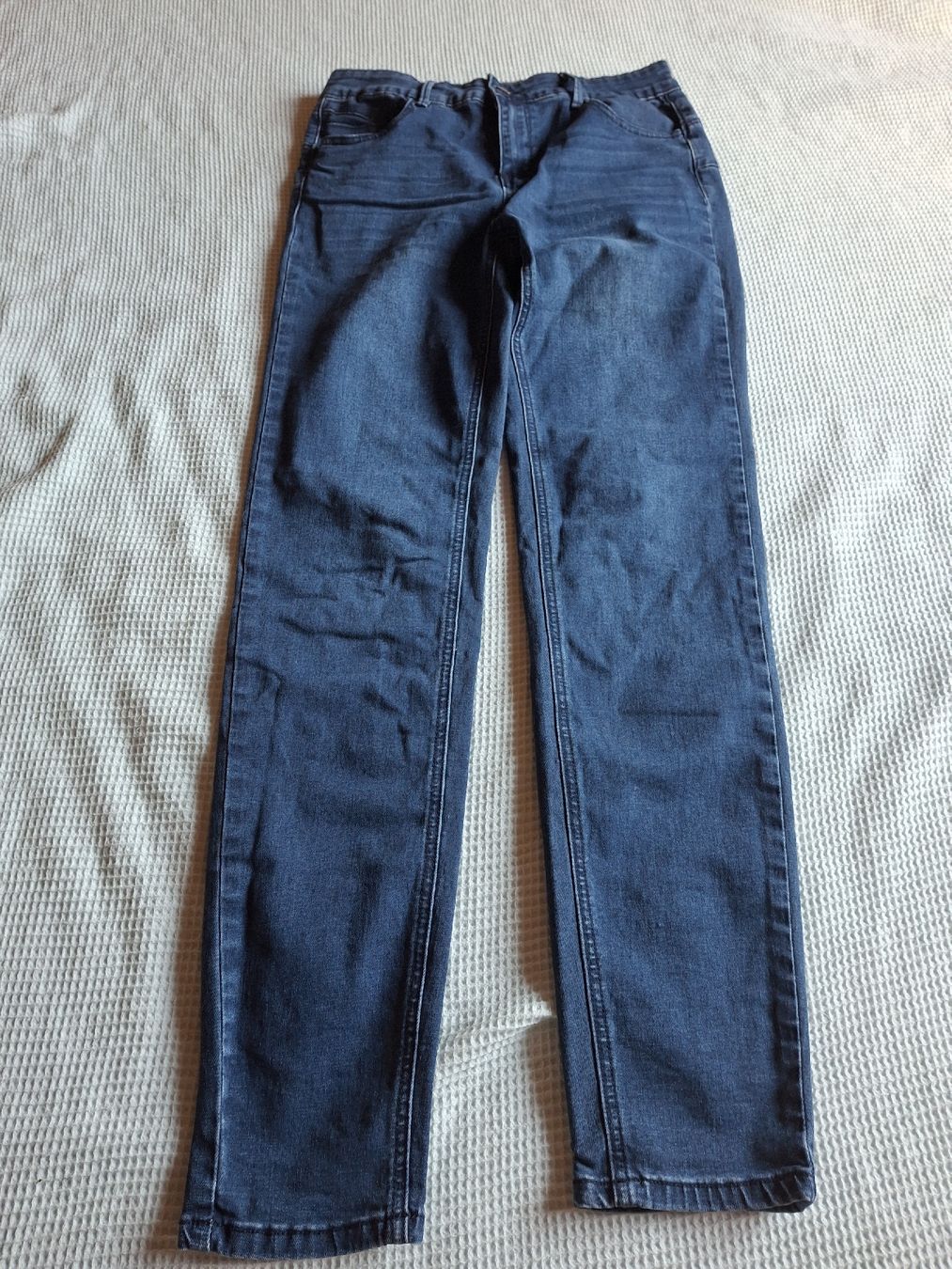 Jeans: Pantalon jeans bleu taille 38 marque Chicorée  – D'occasion à Villiers par san_jn5w