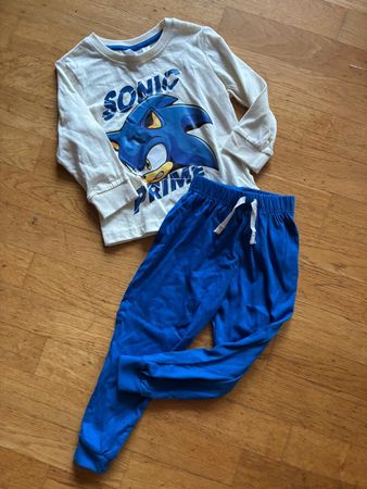 Schönes Pyjama Gr. 92, Neu