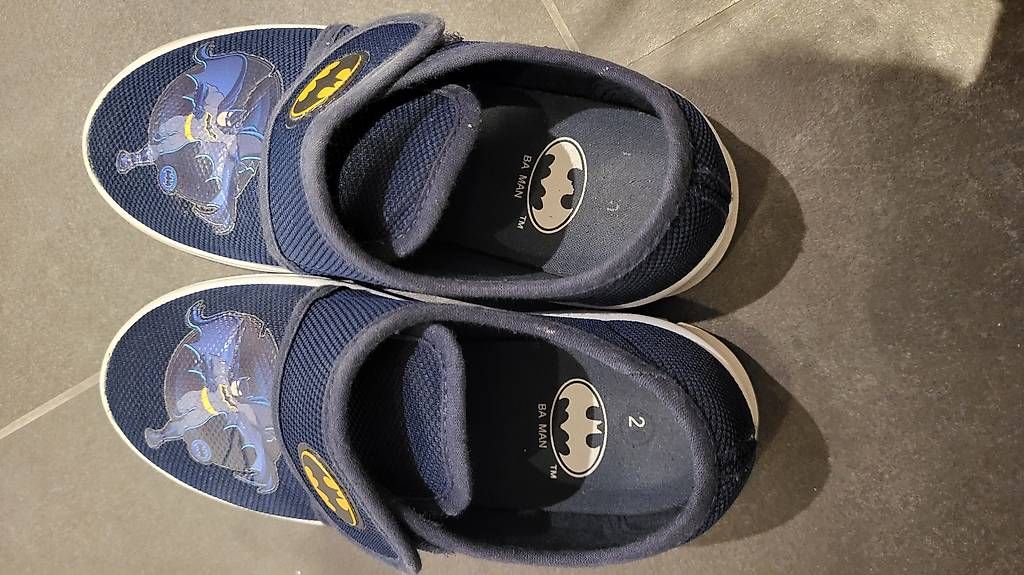 Scarpe per ragazzi: Hausschuhe Badman Gr. 29 – Usato da Langendorf venduto da RE17 2