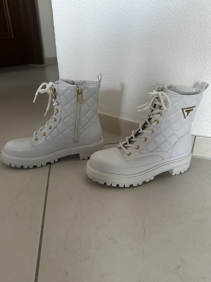 Guess Scarpe da donna: Guess Winterboots, Gr. 37, – Usato da Altendorf venduto da Vanessa789 3