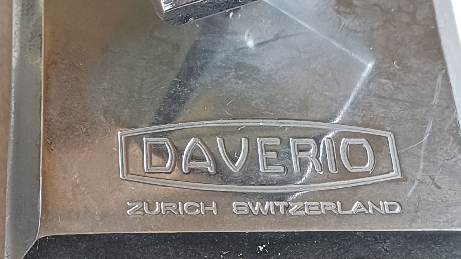 Alle Dekorationen: 2 Würfel Briefbeschwerer  – Gebraucht aus Flawil von Pinkmalibu 1
