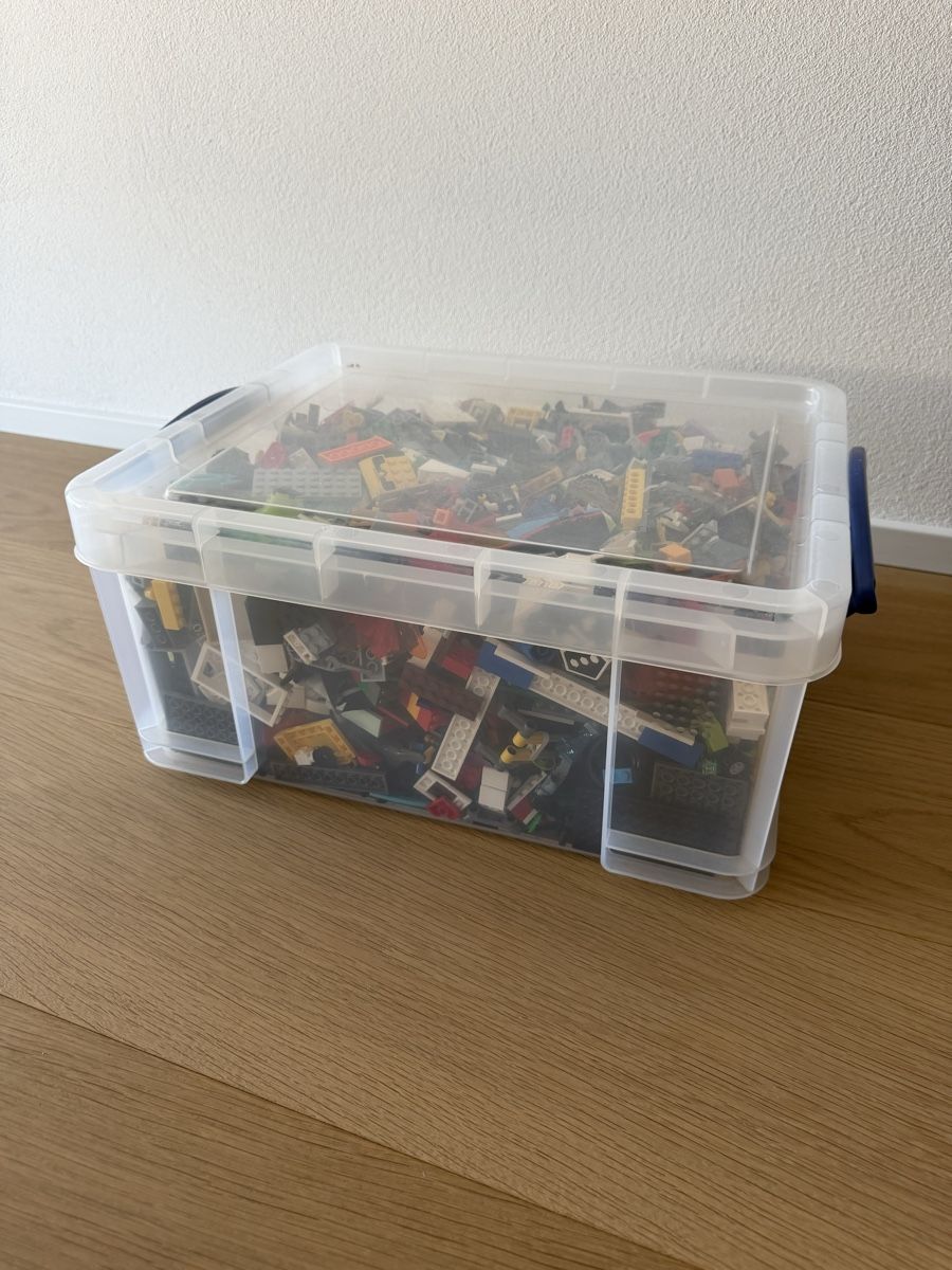 Lego Giocattoli: 8kg - Verschiedene Lego-Teile – Usato da Oberägeri venduto da SimonMc