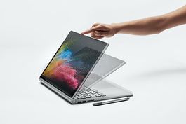 Microsoft Surface Book 2 i5 | 8GB RAM | inkl. Stift