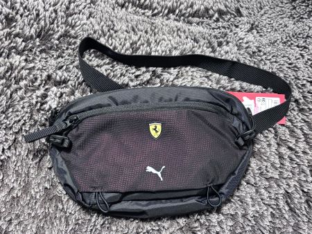 Puma Ferrari Gürteltasche/Bauchtasche, neu mit Etikett!