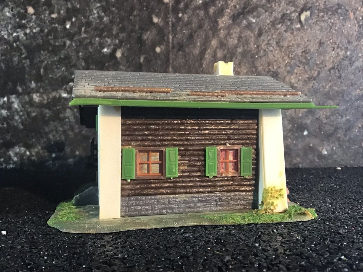 Kit di modellismo & Modellini statici: MODELL GEBÄUDE HAUS – Usato da Männedorf venduto da Spezial-Modelle 2