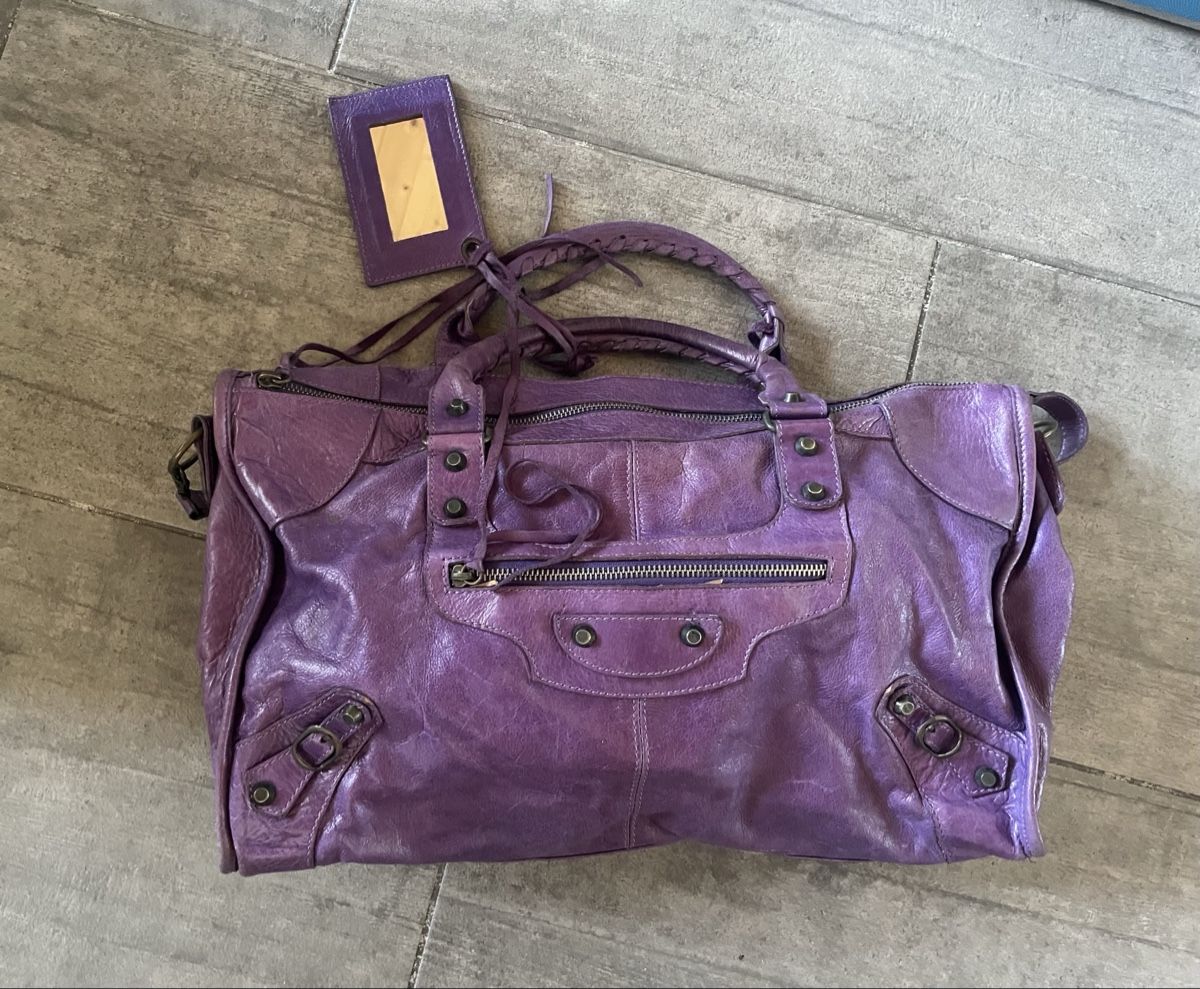 Vera Pelle Sacs femmes: Borsa in pelle viola con targhetta – D'occasion à Fully par thg_dcv9