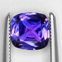 Rare violet Sapphire, Cushion 0.97 Carat, untreated