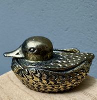 Kleine, vintage Pillendose Dose Ente Figur Metall