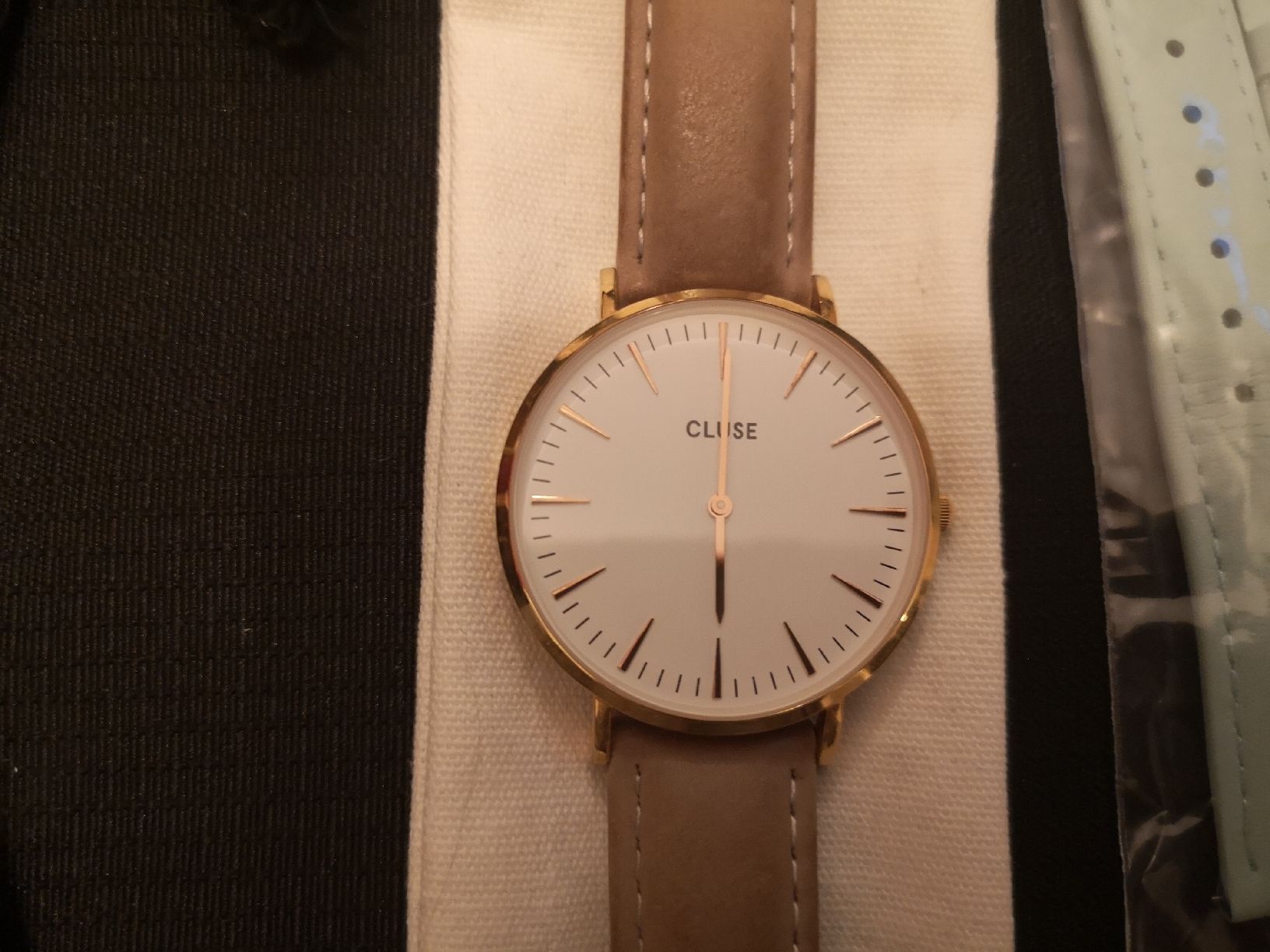 Cluse Uhren: Armbanduhr Marke Cluse – Gebraucht aus Dietikon von aro_mr6l 4
