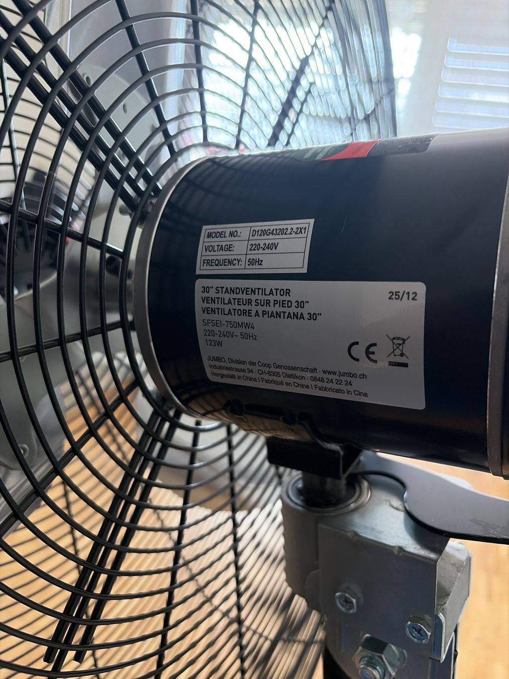 Ventilatori: Industrie-Standventilator AYCE | Wie neu – Nuovo (secondo la descrizione) da Emmenbrücke venduto da dylan_esteban19 3
