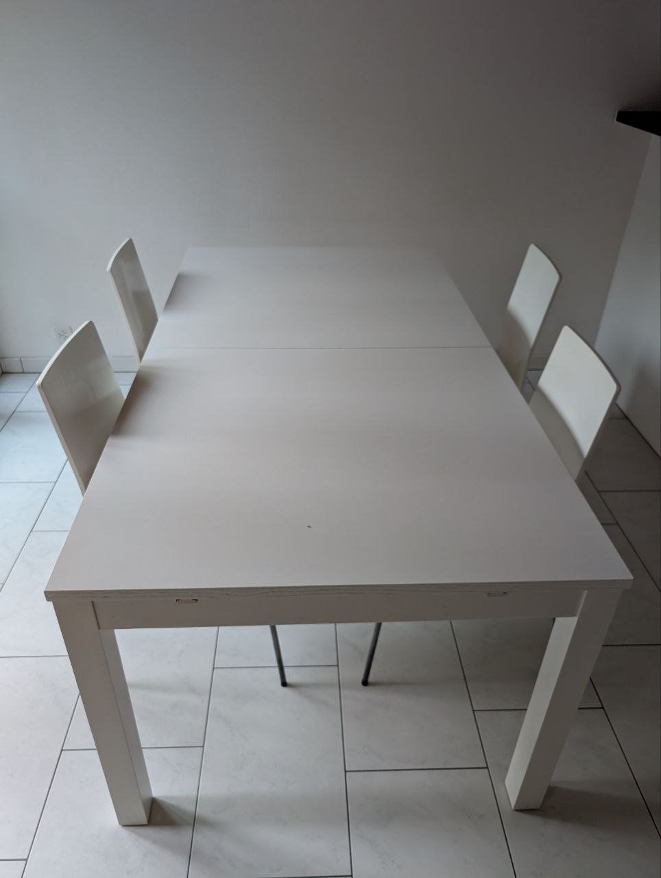 Tische: Dining table (extensible), 50CHF, pick up Zurich – Gebraucht aus Zürich von nev_58mx