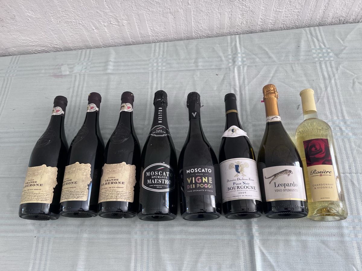 Vino: Weinsortiment 8 Flaschen (53) – Usato da Glattfelden venduto da bro_f2vv 1