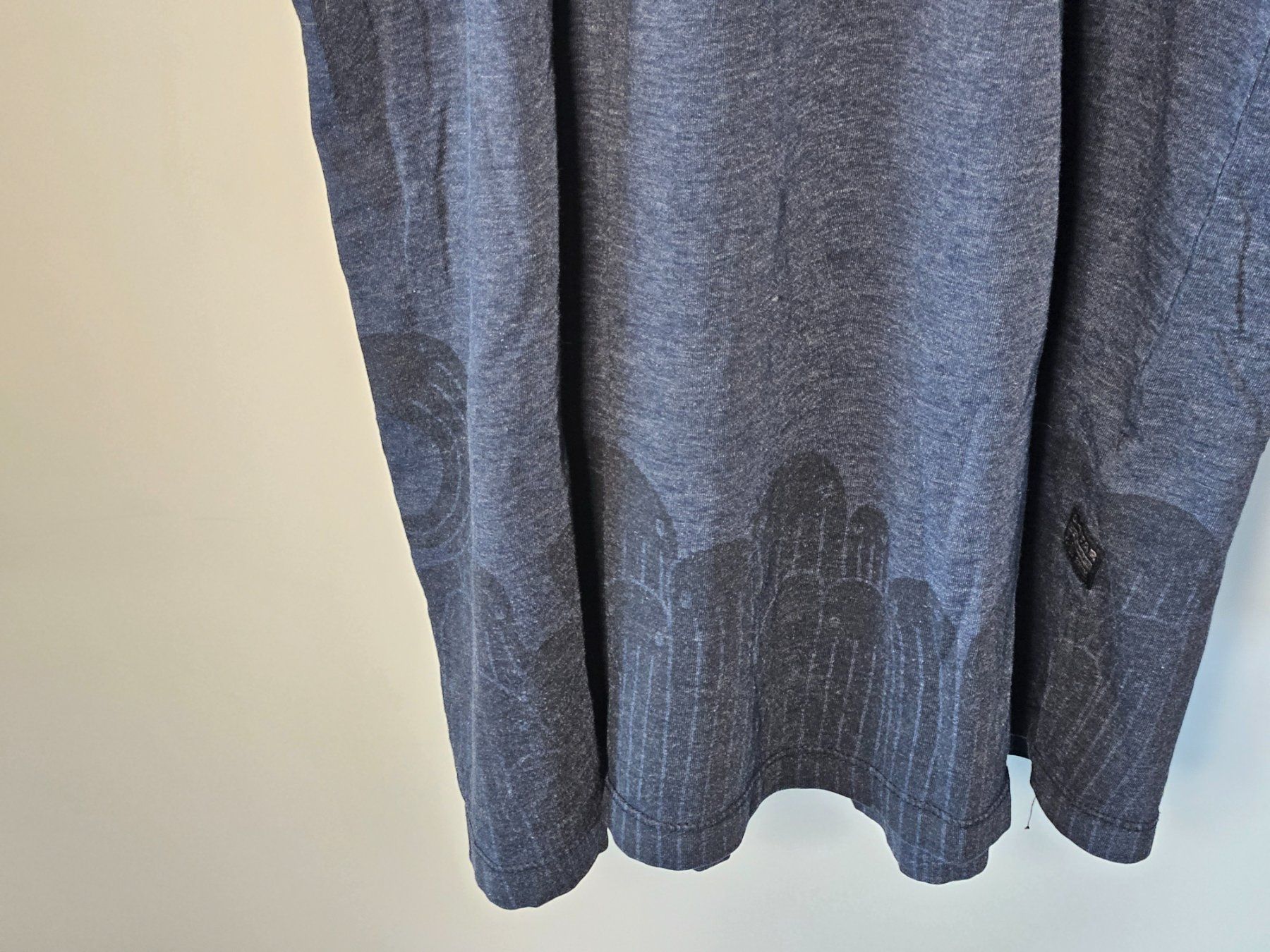 G-Star T-shirt: G-Star RAW LONG Shirt – Usato da Dübendorf venduto da PrinceTamino 1
