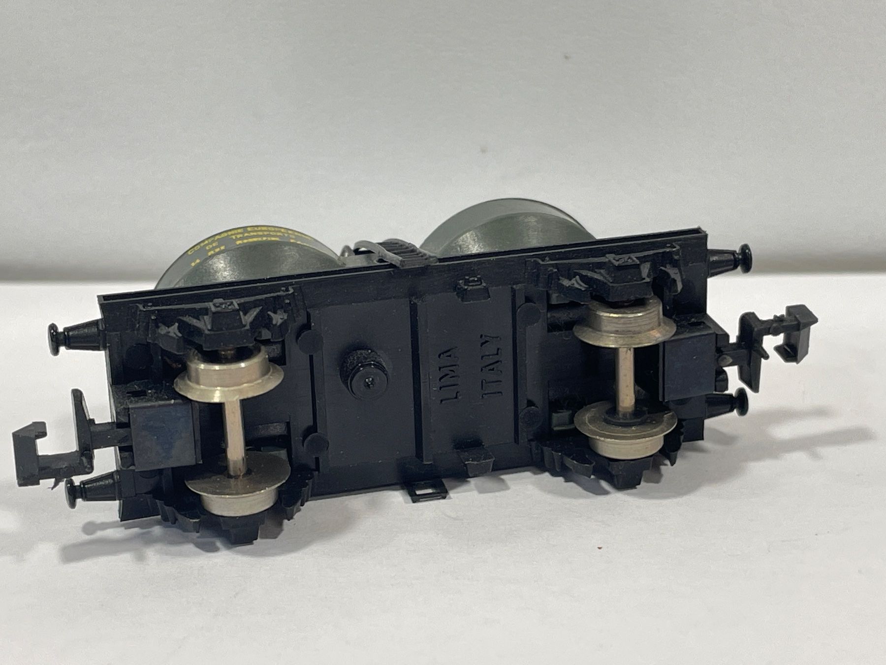Lima Modelleisenbahnen: Lima 320731 Silowagen SNCF, Spur N – Gebraucht aus Wilderswil von  4