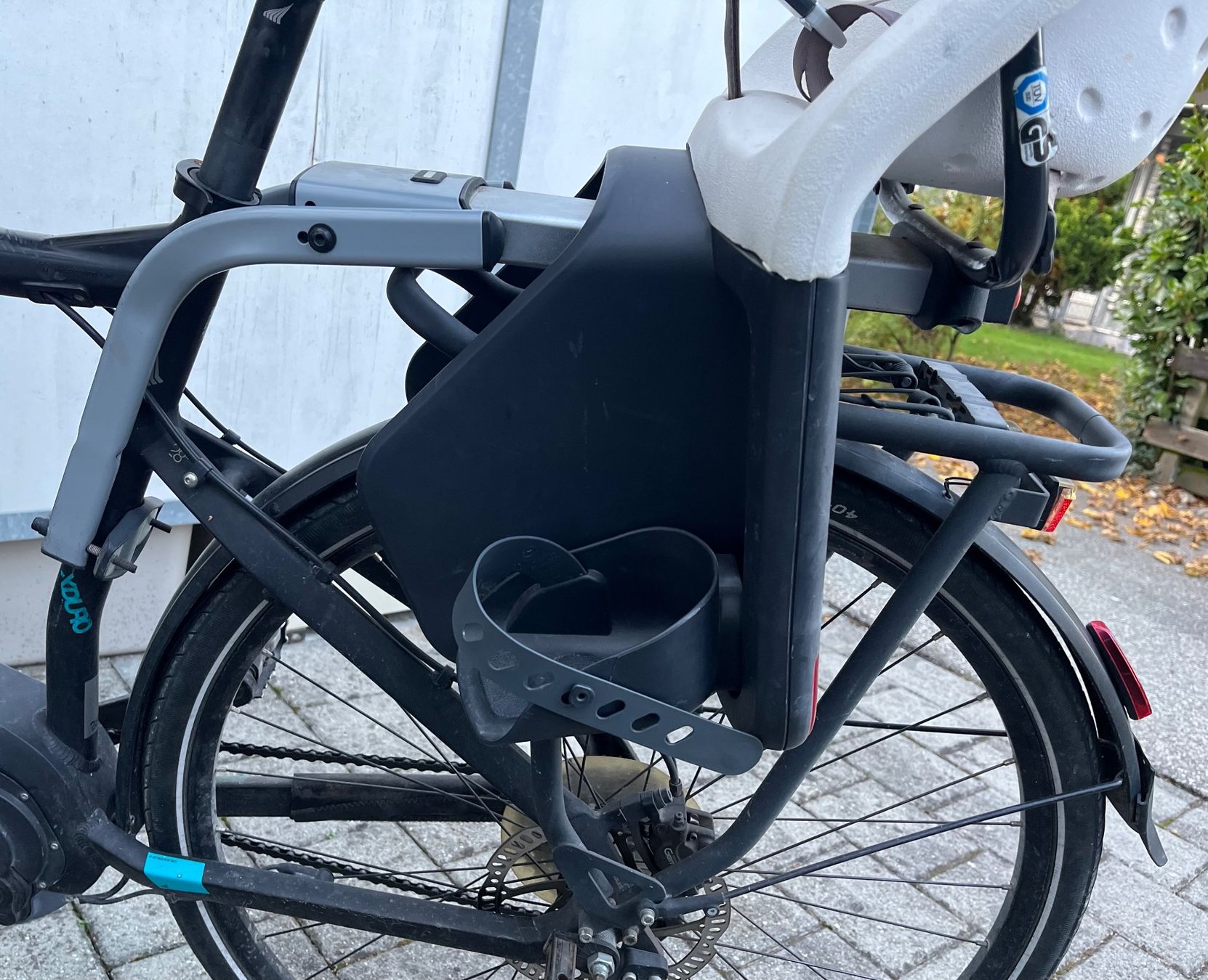 Thule Pezzi di ricambio: Thule Yepp Maxi Kindersitz – Usato da Kirchberg BE venduto da qualle01 3
