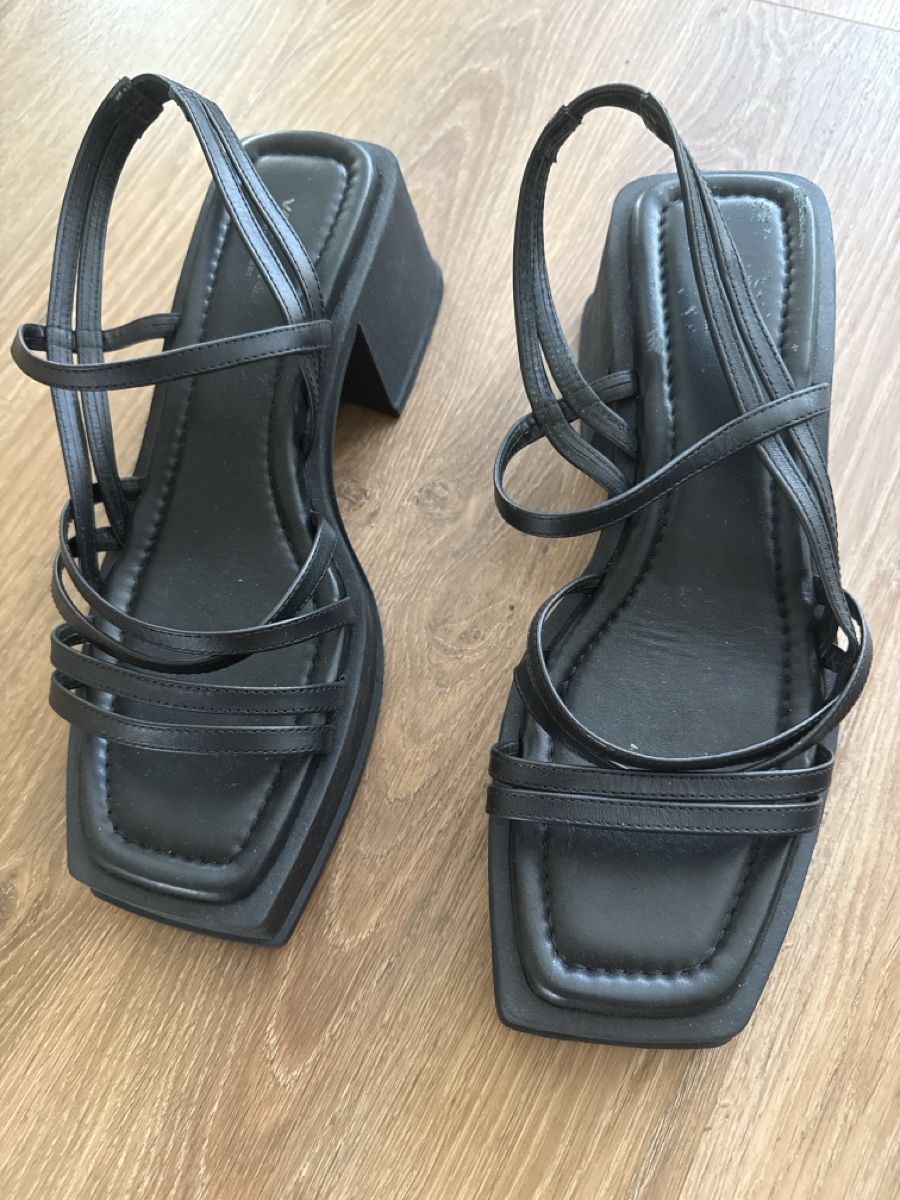 Vagabond Scarpe da donna: Vagabond Sandalen neu Gr. 41 – Nuovo (secondo la descrizione) da Nidau venduto da Preloved_Nidau