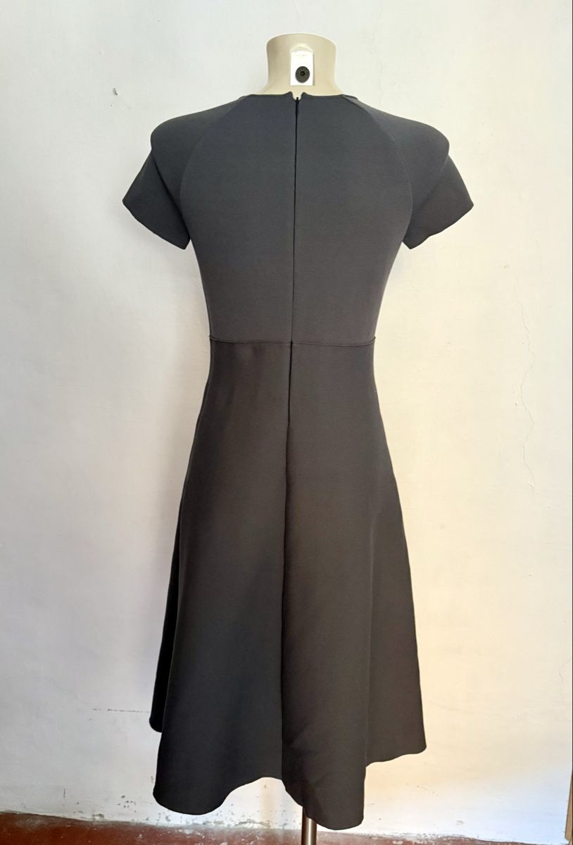 Armani Vestiti: Giorgio Armani dress S – Usato da Barna venduto da orbuyorcry 1