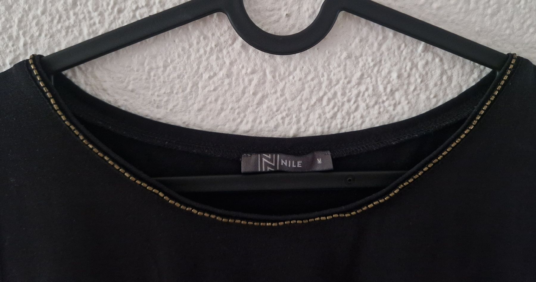 Nile Tops: Nile Top schwarz, Gr. M mit Perlenapplikation  – Gebraucht aus Kloten von somsing 1