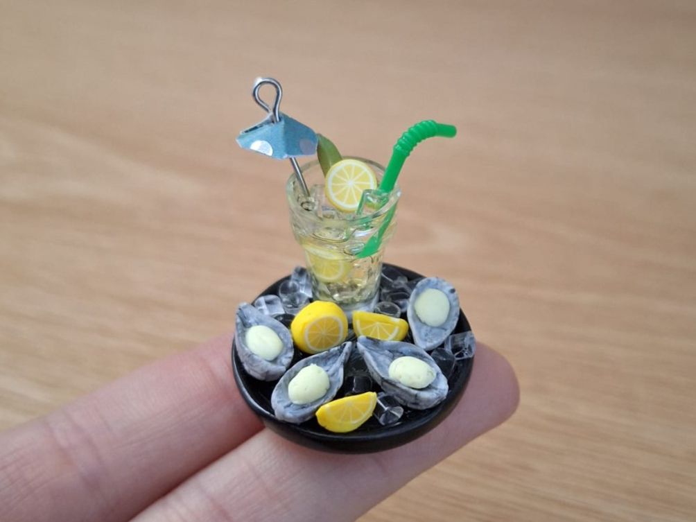 Case e mobili per bambole: Handmade Austern mit Drink – Nuovo (secondo la descrizione) da Zürich venduto da HandmadeTinyFood 2