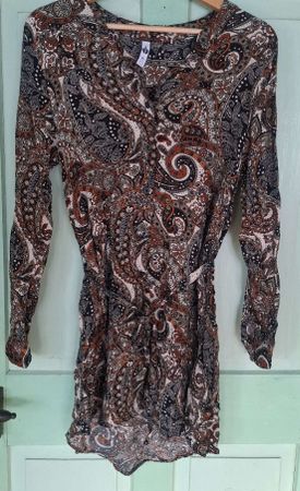 Longbluse mit Paisleymuster, Grösse M, Top Zustand
