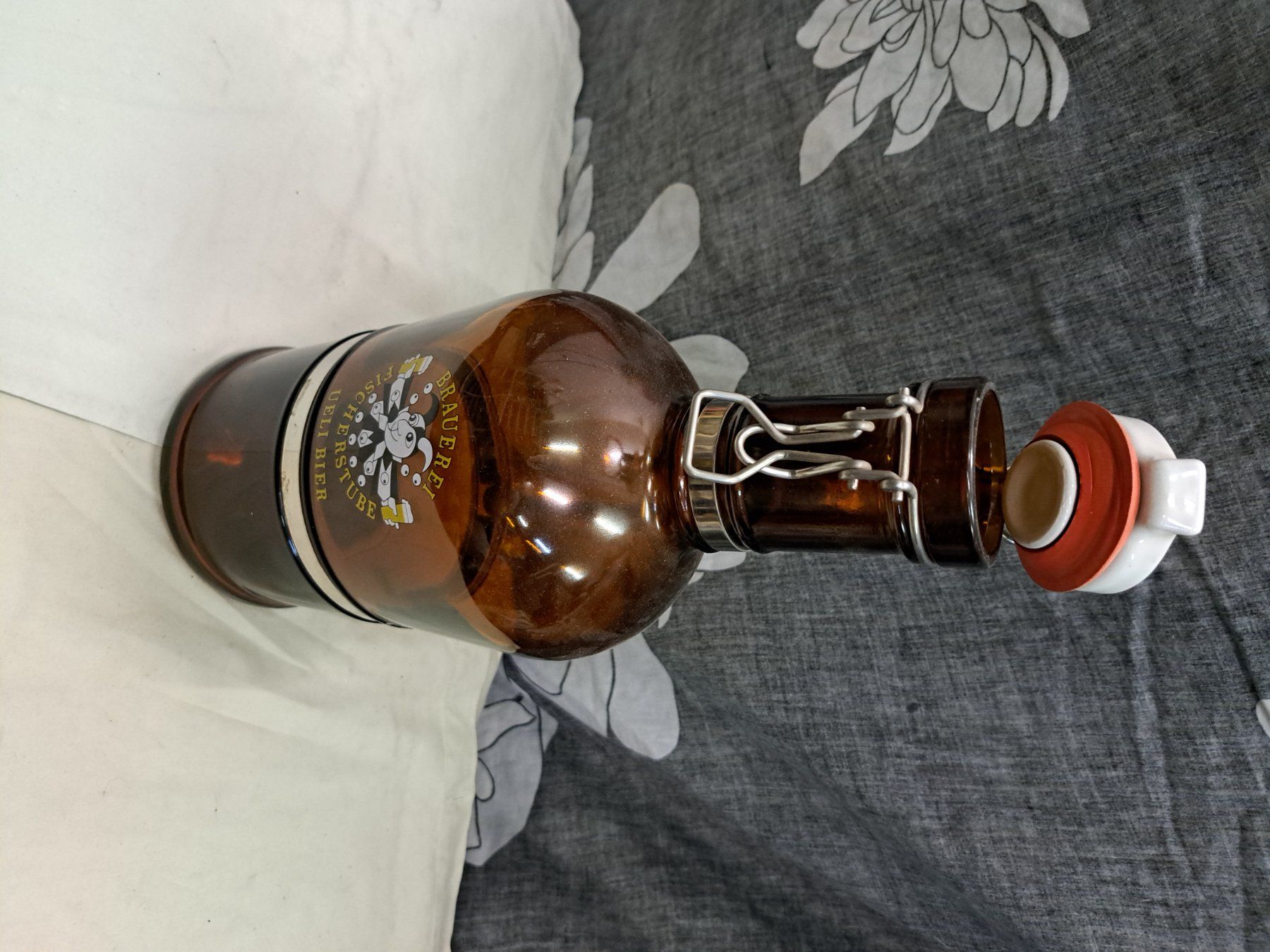 Bicchieri, Caraffe & Bottiglie: Schöne Ueli Bierflasche – Usato da Grossdietwil venduto da mahsoumi