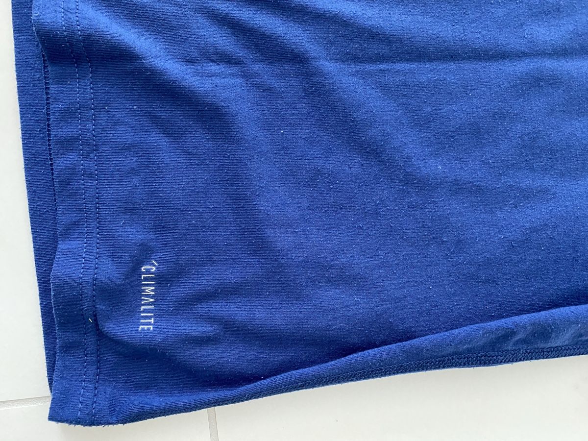Adidas T-shirts: TORONTO MAPLE  LEAFS T-Shirt XL – D'occasion à Zürich par DidierTG 4