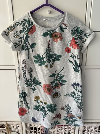 H&M Kleid Blumenmuster grau Grösse 110/116 Baumwolle