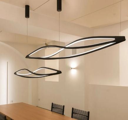 Lampade: Nemo Pendelleuchte in the wind horizontal schwarz matt – Usato da Rothenburg venduto da Lampenoutlet 4