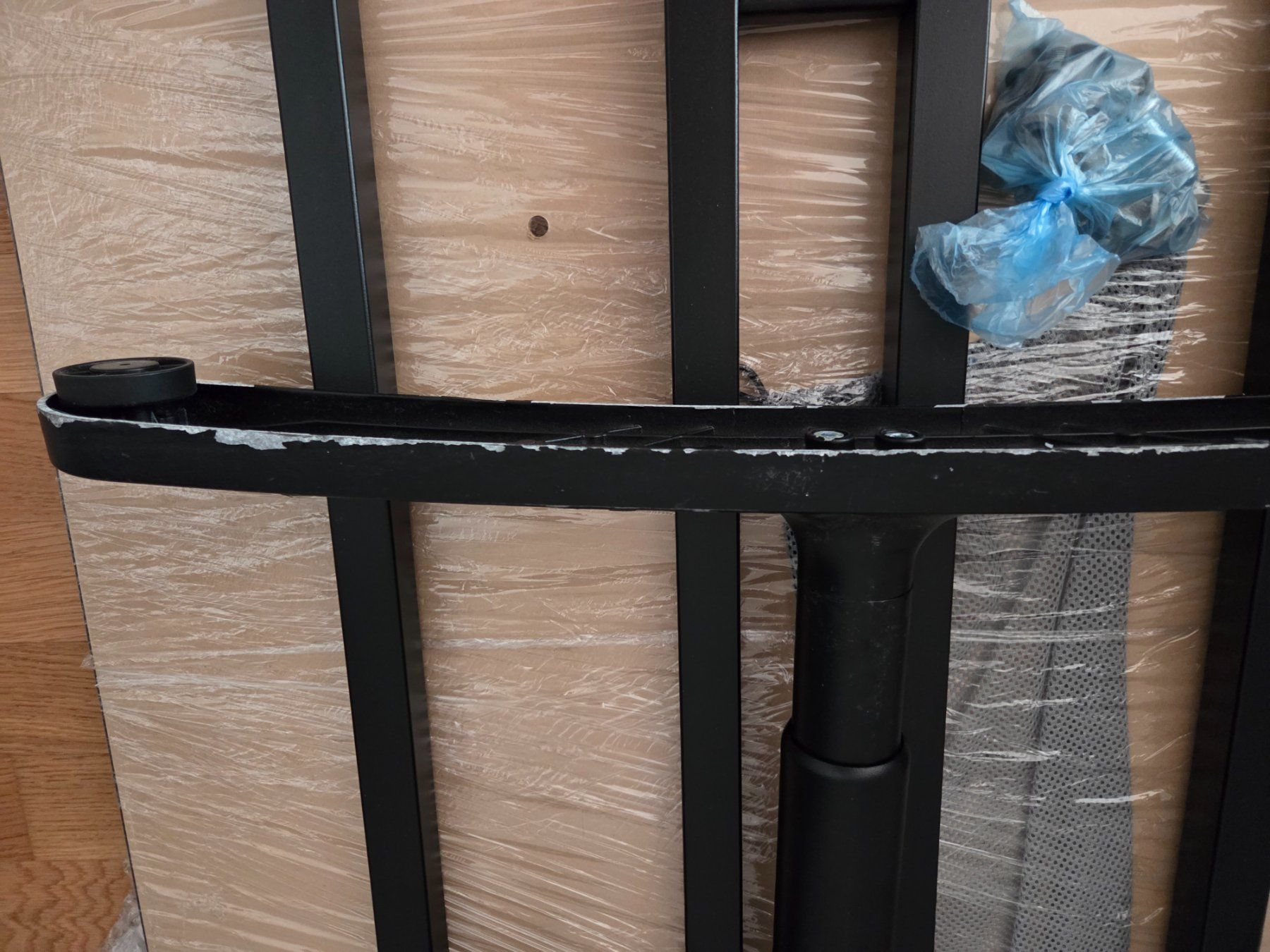 Ikea Schreibtische: Bureau noir Ikea Bekant – Gebraucht aus Martigny von plp_w89c 1