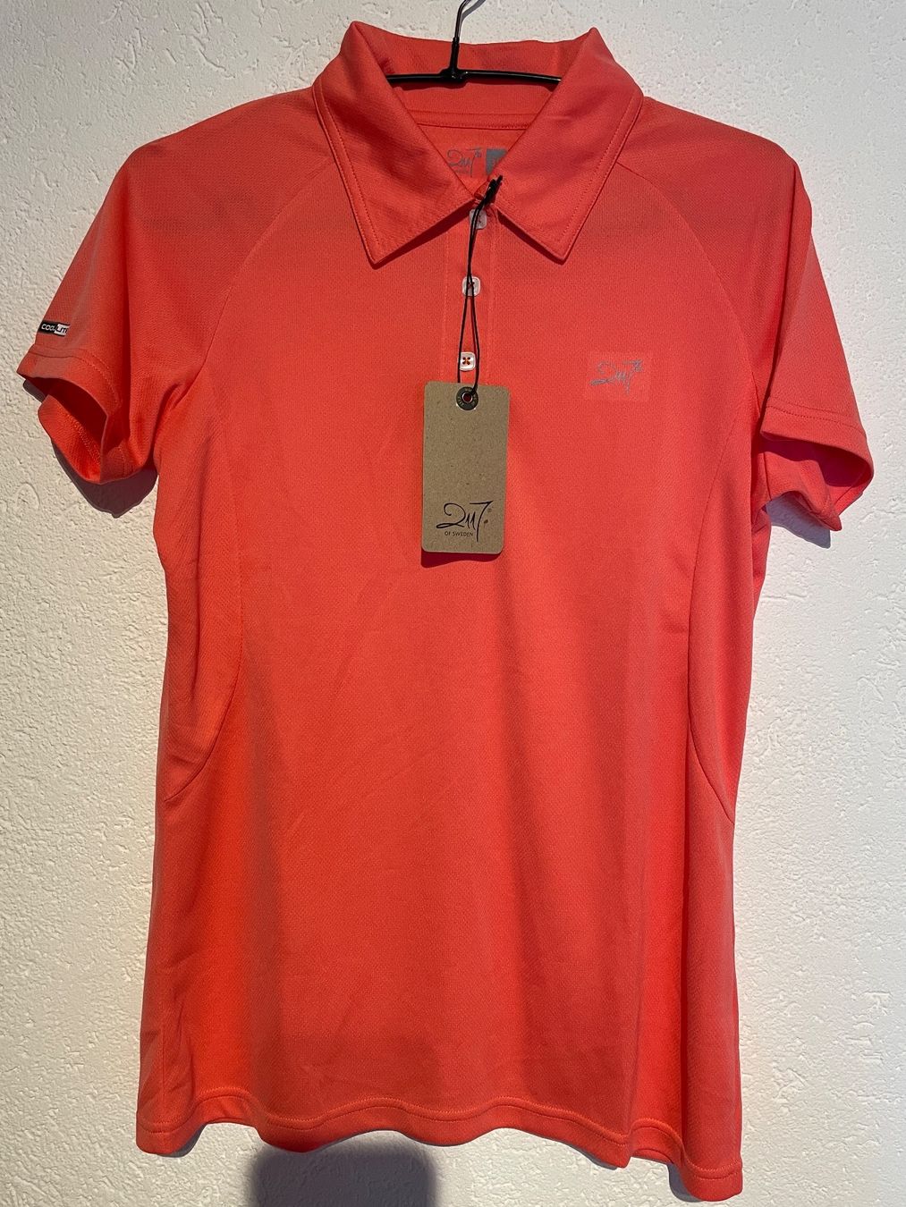Polos: Frösåker – D'occasion à Brig par SnowWhiteDist