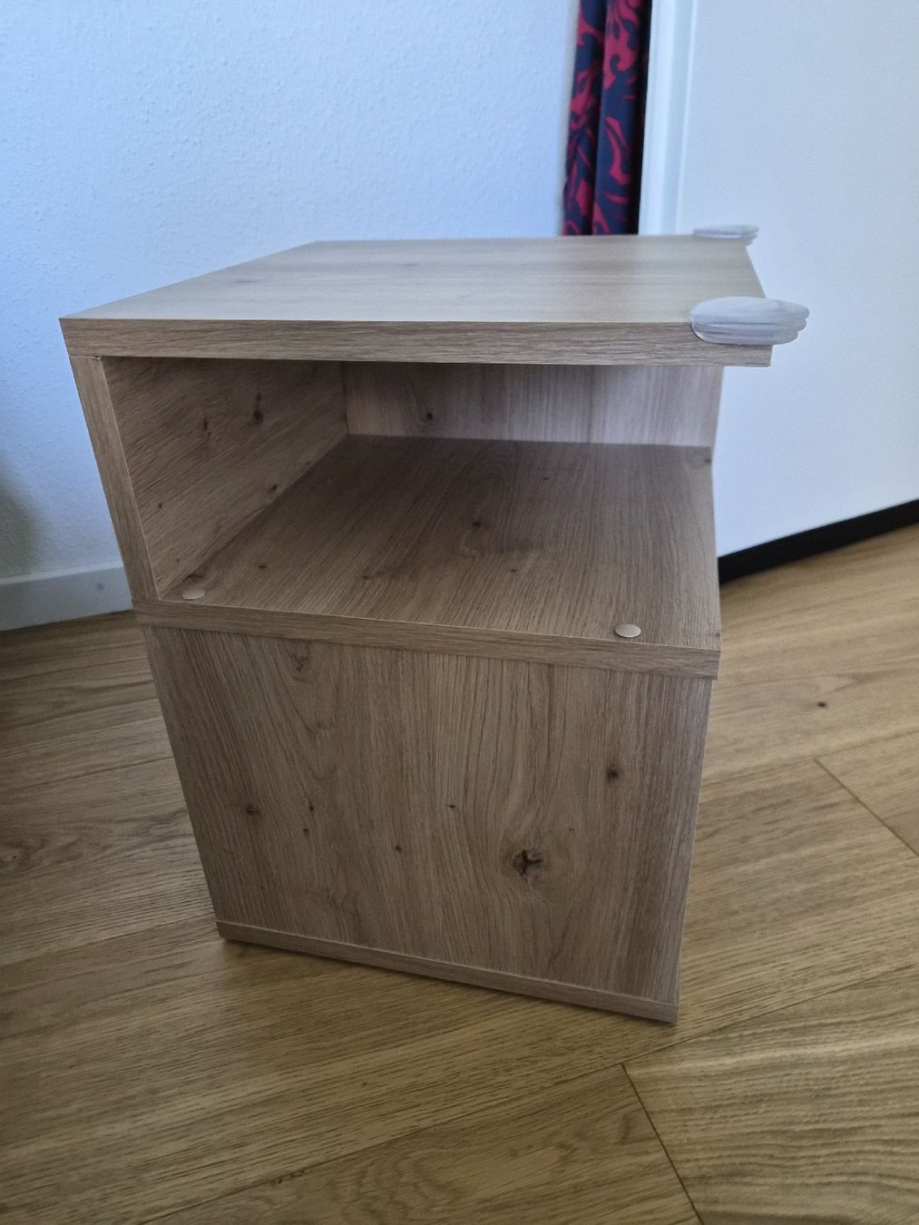 Nachttische: Nachttisch Holz Eiche 2 Fächer gebraucht – Neu (gemäss Beschreibung) aus Maur von Sofi___ 1