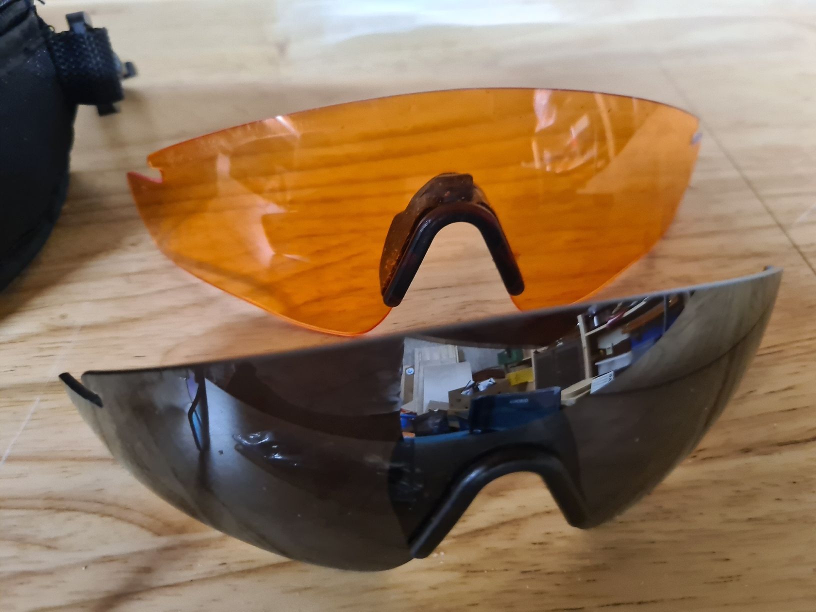 Occhiali & Lenti: Schweizer Armee Sonnenbrille Zubehör – Usato da Waldkirch venduto da Hypertenuse 2