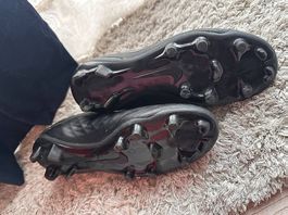 Fussball-Schuhe - 39