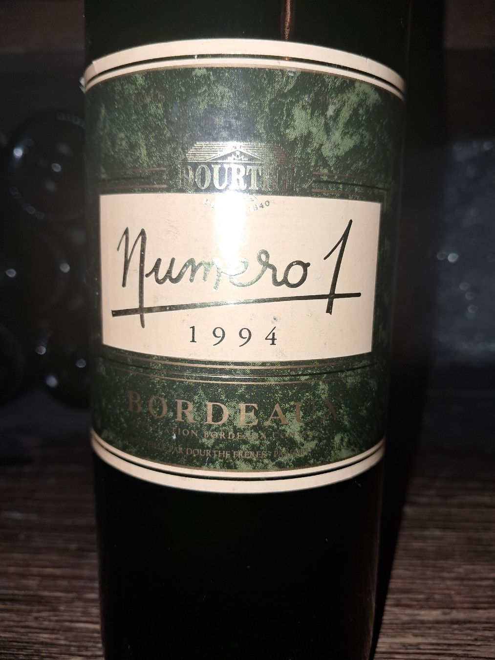 Vino: Dourthe Numéro 1 Bordeaux 1994 – Nuovo e nell'imballaggio originale da Le locle venduto da juliensaran 1