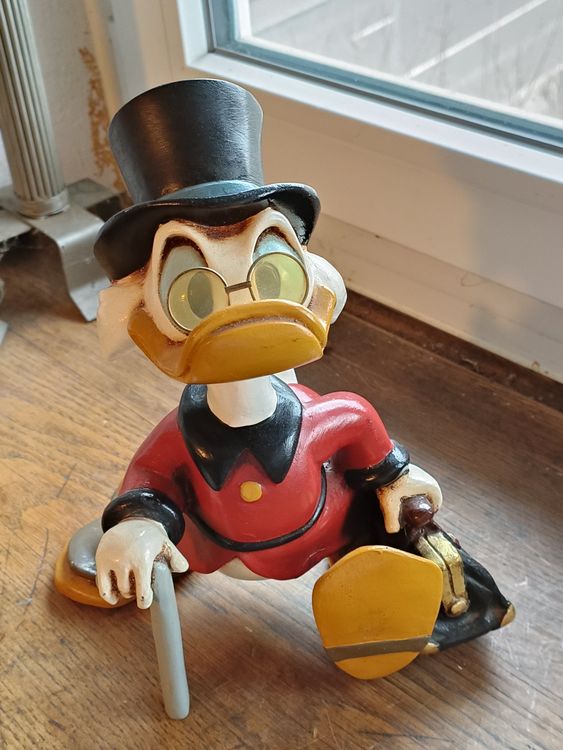 Dagobert Duck mit Geldkoffer von Walt Disney / 1980 | Kaufen auf Ricardo