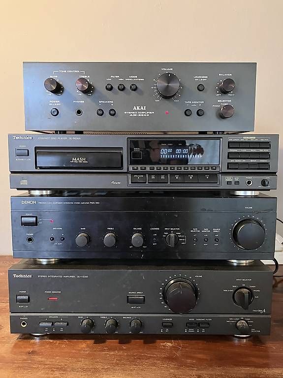 Amplificatori: Amplificatori Technics Akai – Usato da Vezia venduto da Curzio83