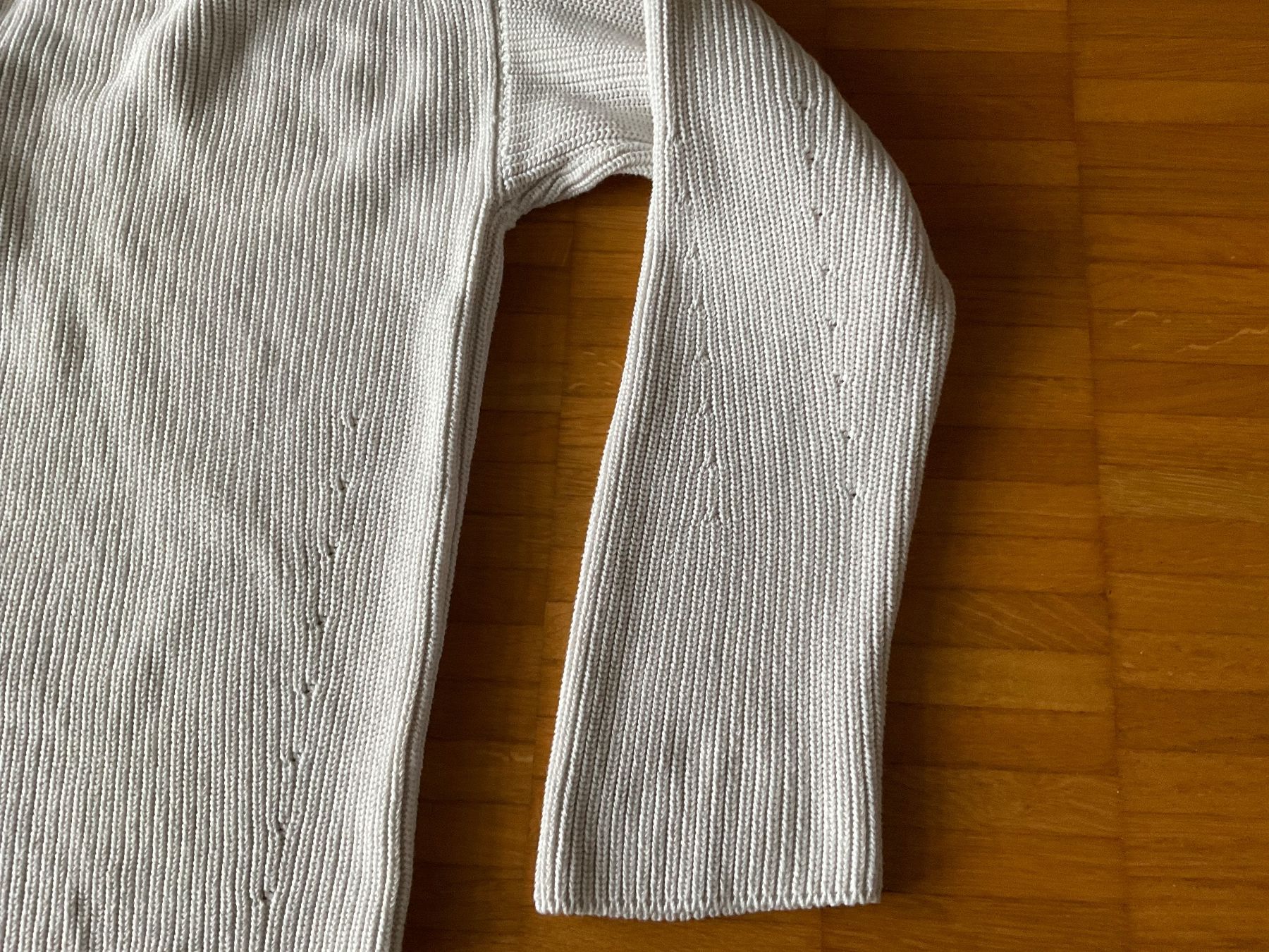 Maglioni & Felpe: GULER schöne Strickjacke Gr.M & Made in Italy – Usato da Weiningen ZH venduto da moon-55 5