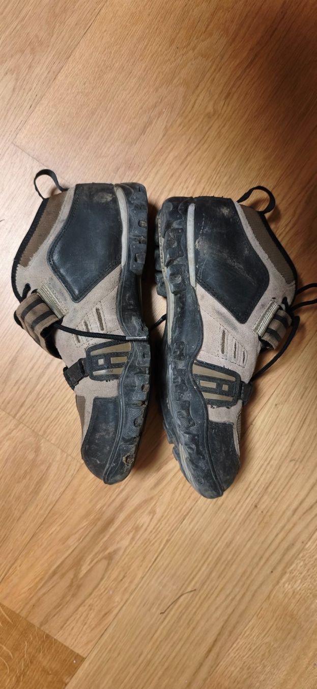 Shimano Herrenschuhe: Schuhe Shimano 44 – Gebraucht aus Sorengo von Te_da 2