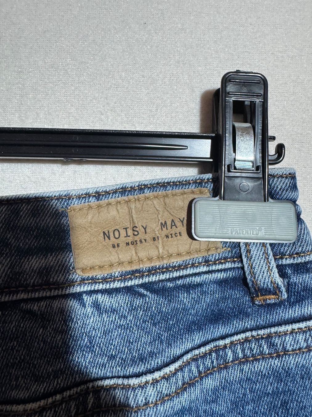Jeans: Blaue Noisy May MOM Jeans, ca Gr. 29 – Gebraucht aus Grosswangen von SALE_SALE_SALE 3