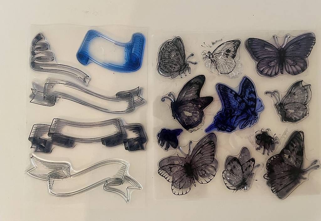 Stempel: 2 Silikonstempel-Sets – Gebraucht aus Köniz von renoo