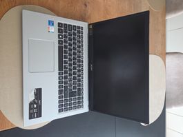 Laptop Acer Aspire 5 Intel Core i7 gebraucht silber