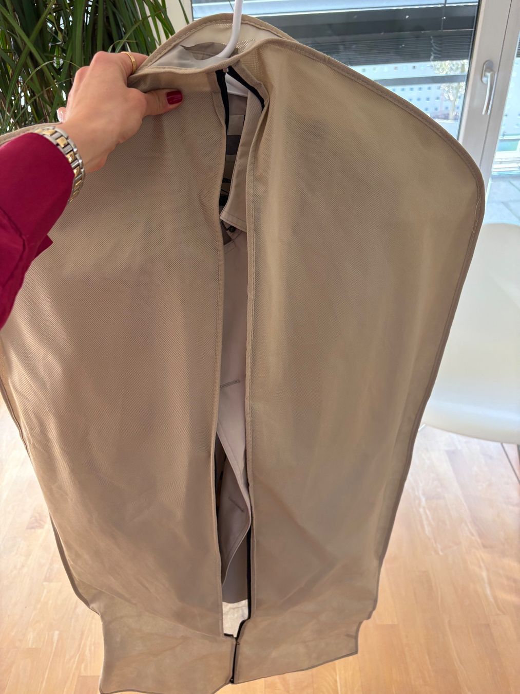 Burberry Cappotti: Burberry Prorsum Trenchcoat beige – Usato da Züberwangen venduto da biene_83 4