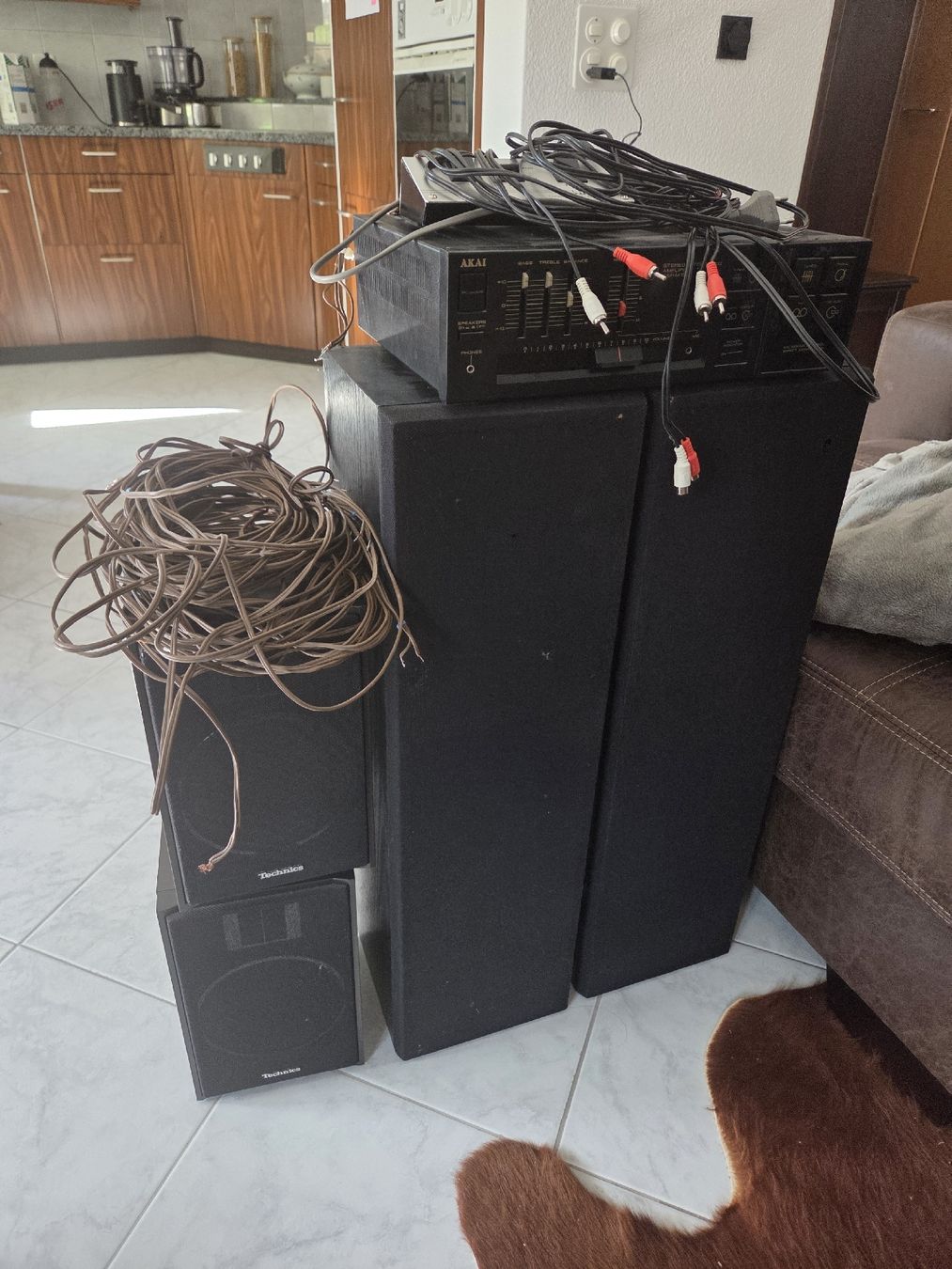 Technics Casse acustiche: Akai Receiver und Technics Lautsprecher gebraucht – Usato da Oberdorf NW venduto da fla_y9wc 1