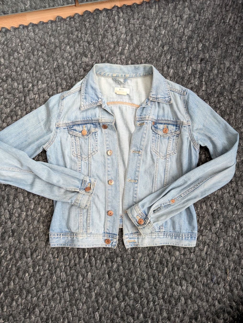 H&M Giacche: Veste jeans – Usato da Fully venduto da Pelouche