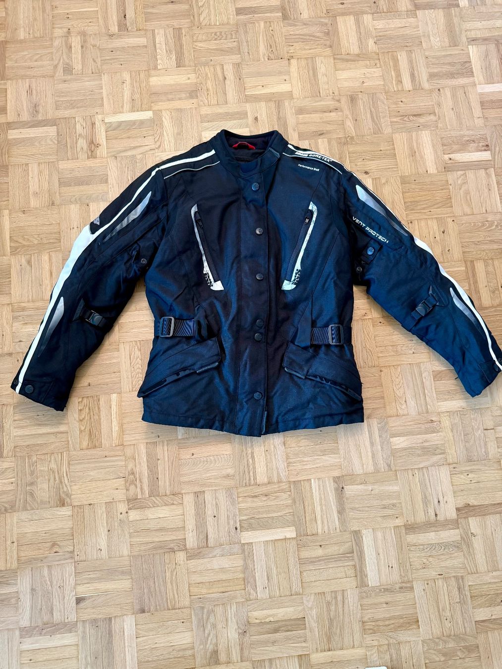 IXS Giacche: Damen Motorradjacke – Usato da Neuendorf venduto da Chlaemmerli