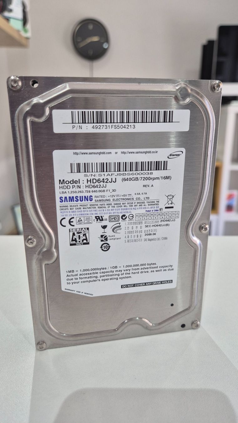 Samsung Dischi rigidi: HDD 3.5 Samsung 640Go – Usato da Chatel-St-Denis venduto da Teck7